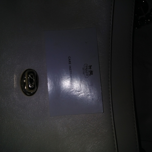 Coach Handbag - Picture 7 of 8